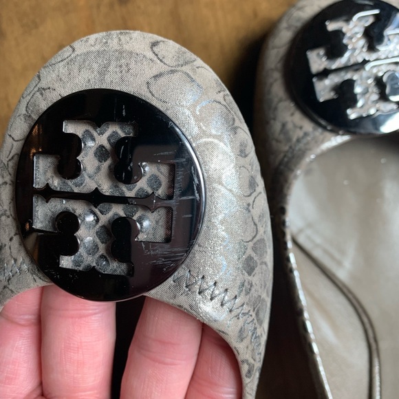 Tory Burch ballerina flats 8M silver leather “snakeskin” - Picture 3 of 6